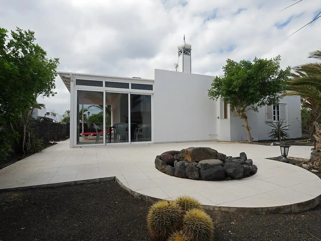 Villa Caserones I Puerto del Carmen  0*, Puerto del Carmen (Lanzarote) Spain
